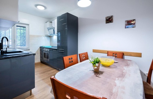 Banjole House | Beach front home in Pula