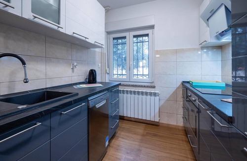 Banjole House | Beach front home in Pula