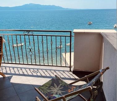 Brist Apartment | Beach House Buinac