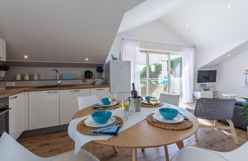Cove Makarac (Milna) Apartment | Beautiful apartment in Milna