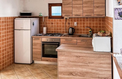 Vir Apartment | Beautiful apartment in Vir with WiFi