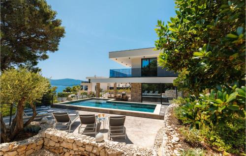 Komarna House | Beautiful Home In Slivno With Wifi