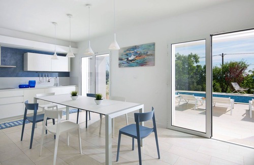 Stanisovi Villa | Beautiful private villa with private pool, WIFI, A/C, TV, terrace, pets allowed and panoramic view