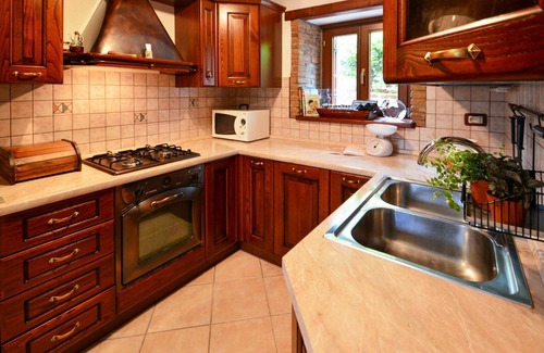 Cepljani House | Beautiful villa for 4 people with WIFI, hot tub, private pool, A/C, TV and terrace