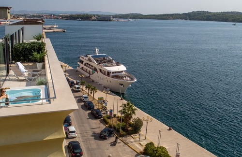 Plisac Hotel | Bellevue Superior City Hotel