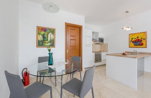 Cove Makarac (Milna) Apartment | Best island vacations