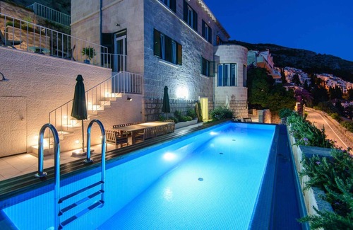 Municipality of Dubrovnik Villa | Breathtaking Dubrovnik Views | Villa Grande Bukovca | Beautiful 5 Bedrooms |.