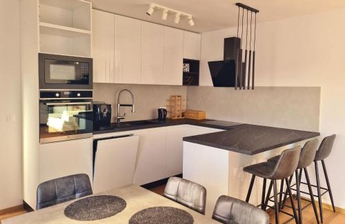 Cikovici Apartment | Cali