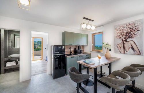 Zaton House | Casa Laurea