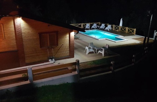 Gornje Dubrave Ski Chalet | Chalet Villa Rebeka