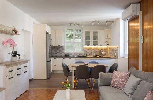 Gorica Apartment | Charming 2-bedroom apartment Bliss in brilliant Dubrovnik