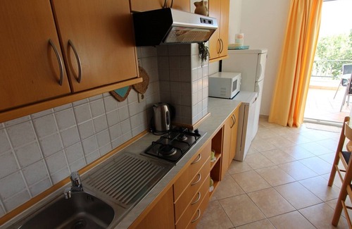 Tribulje Apartment | Comfortable apartment with private parking on the island of Krk