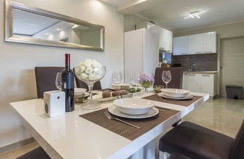 Kujici House | Comfortable villa with private pool, WiFi and BBQ