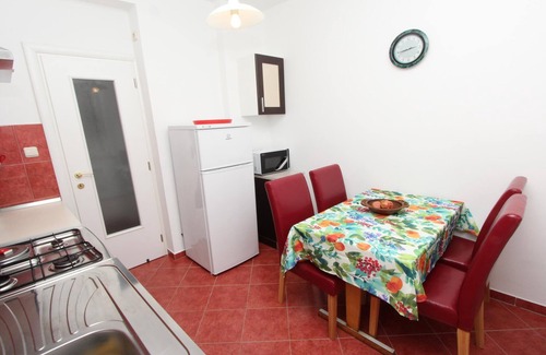 Rovinj Apartment | DINA Two-Bedroom Apartment