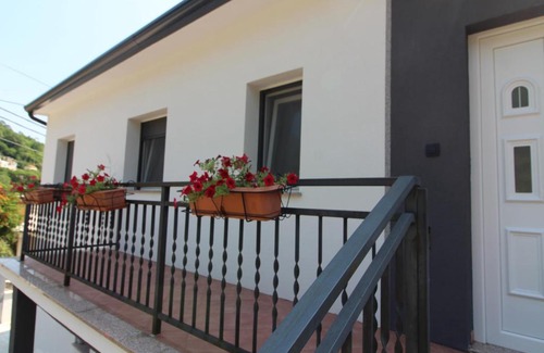 Rukavac Apartment | EMILIjA