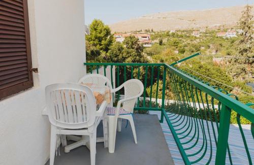 Grebastica Apartment | Family friendly seaside apartments Grebastica, Sibenik - 15170