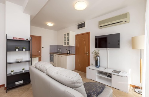 Nerezine Hotel | Family Resort Hotel Manora