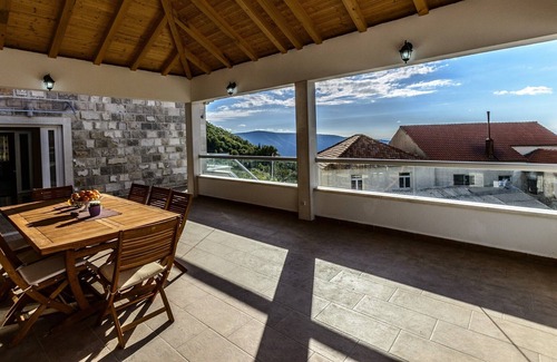Dubravka Villa | Fantastic Dubravka Villa | Villa Pave | 6 Bedrooms | Stunning Rural Views | Pool Table
