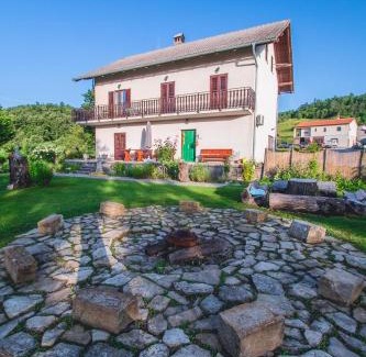 Pazin Apartment | Farm stay Synergia - Hiden treasure