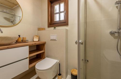 Seliste Ski Chalet | Forest Paradise