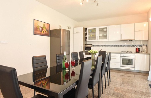 Kastel Stari House | Gorgeous home in Kastel Stari with jacuzzi