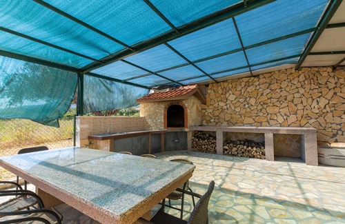 Kastel Stari House | Gorgeous home in Kastel Stari with jacuzzi