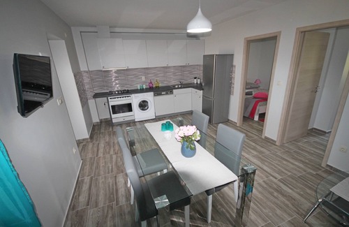 Ljubac Apartment | Groundfloor apartment Rustica with 2 bedrooms