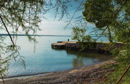 Starigrad Apartment | Holiday apartment conveniently located in the center