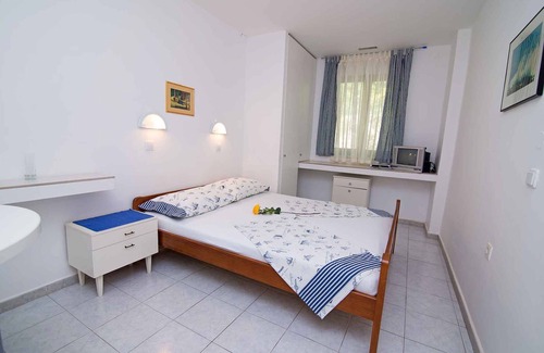 Cove Murtar Apartment | Holiday apartment with terrace