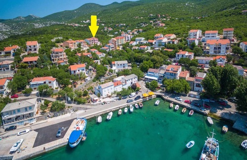 Klenovica Apartment | Holiday apartment with pool