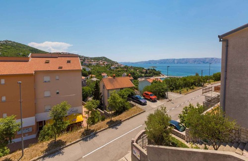Klenovica Apartment | Holiday apartment with pool