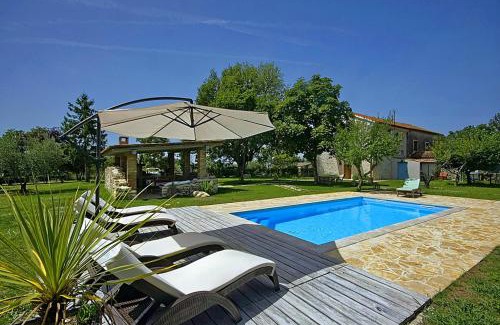 Materada House | Holiday Home Casa Buscina