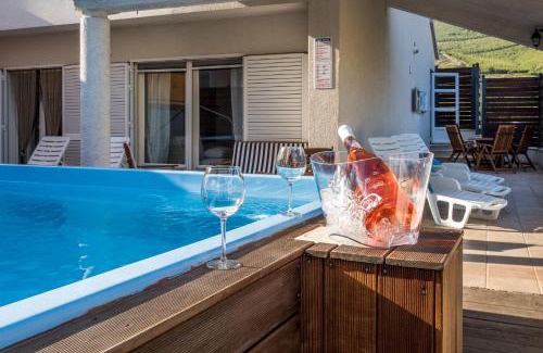 Zrnovnica House | Holiday home Harmony