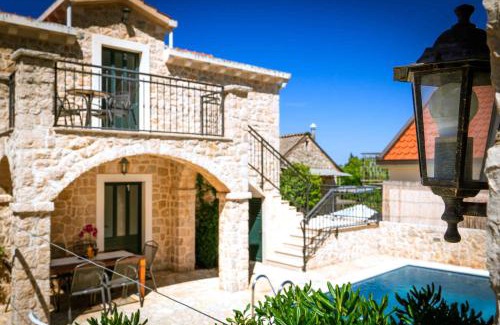 Kremena House | Holiday home in Klek 6275