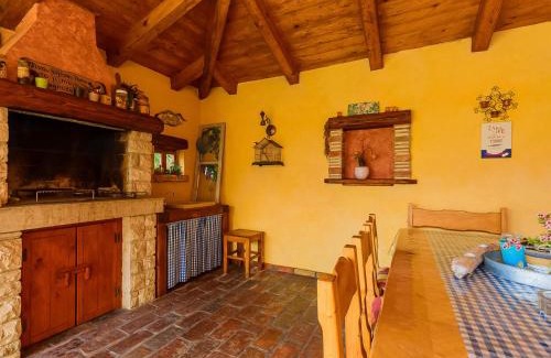 Cabrunici House | Holiday Home Loreta by Interhome