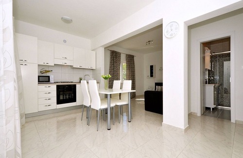 Vinisce House | Holiday home Marija, (15513), Vinišce, hr