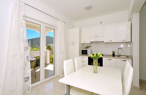 Vinisce House | Holiday home Marija, (15513), Vinišce, hr