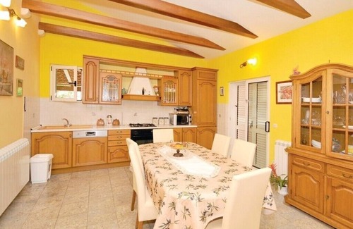 Rudine House | Holiday home Marija, (15712), Kaštel Novi, hr