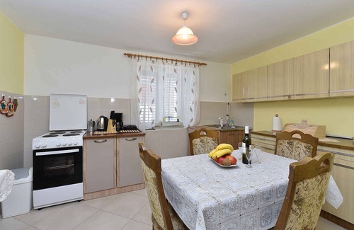 Smoljanci House | Holiday home mit Klimaanlage und Terrasse