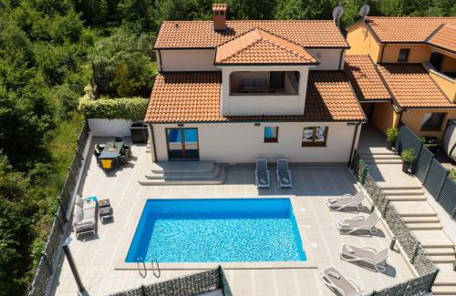 Zbandaj House | Holiday Home Mlačić