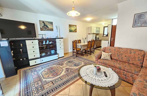 Klenovica House | Holiday home on 2 floors with balcony
