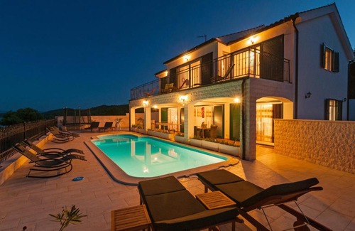 Stomorska Villa | Holiday home Sunset