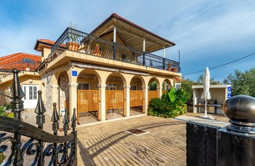 Ugljan House | Holiday home Vila Rosales