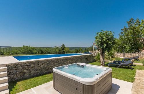 Kanfanar House | Holiday Home Villa Ana Rita by Interhome