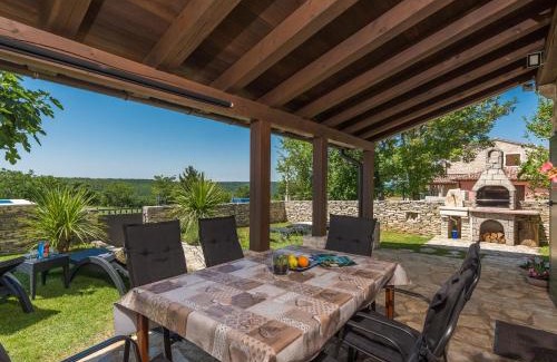 Kanfanar House | Holiday Home Villa Ana Rita by Interhome