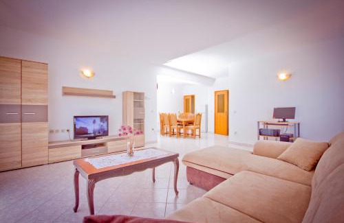 Dazlina House | Holiday Home Vinac