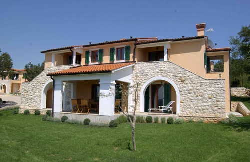 Stanisovi House | Holiday home with outdoor pool