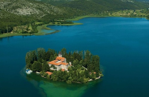 Bristane House | Holiday house Brist - with pool: - Drinovci, Riviera Sibenik, Croatia