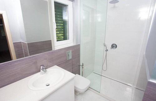 Vrpolje House | Holiday house Makarska for 2 - 4 persons with 2 bedrooms - Twin house