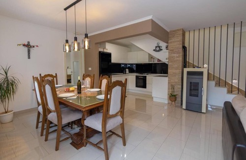 Slivno House | Holiday house Slivno for 1 - 5 persons with 2 bedrooms - Holiday house